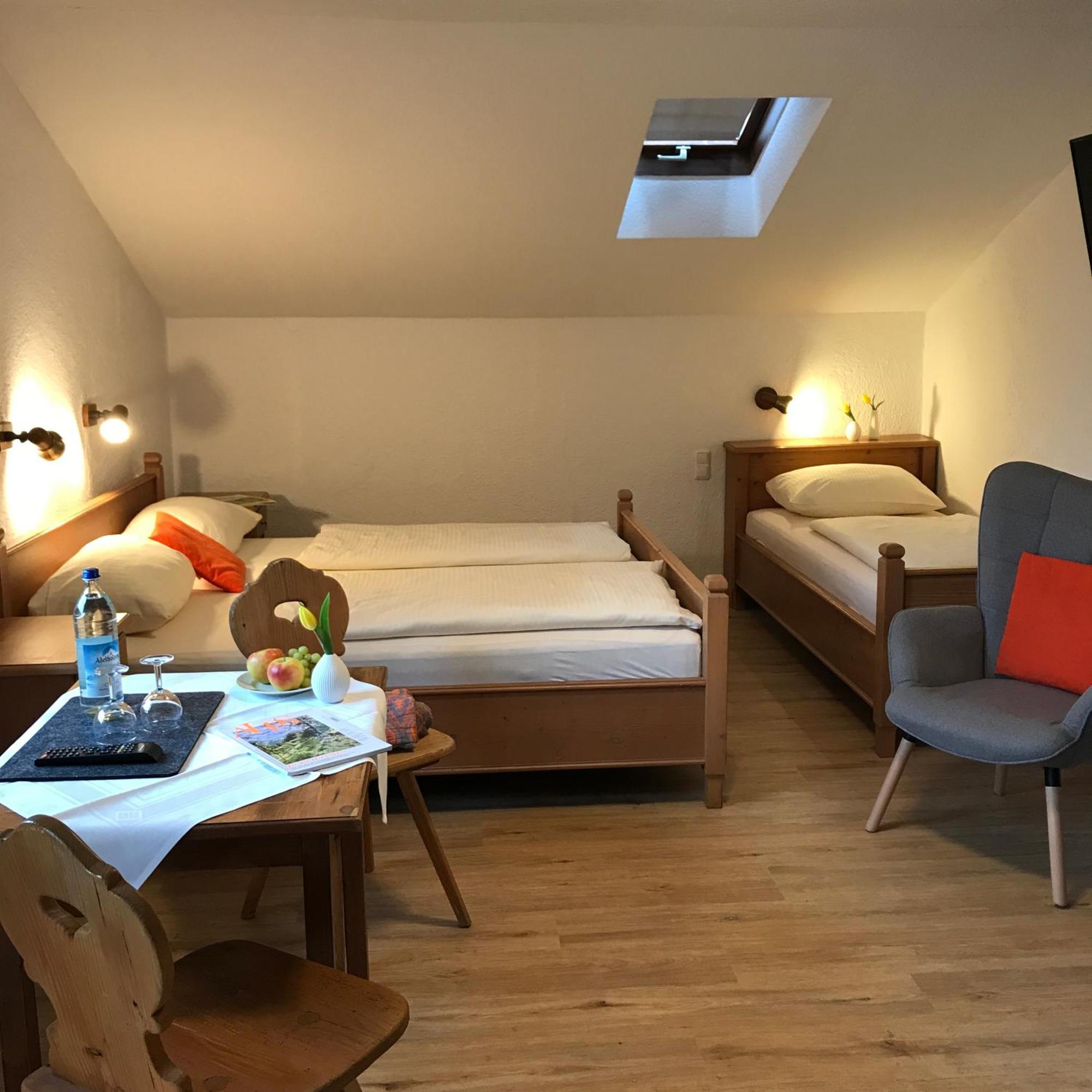 Gaestehaus Hotel Maria Theresia Шлирзе Экстерьер фото
