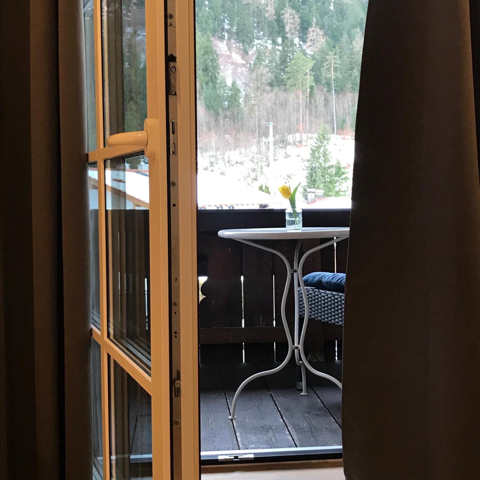 Gaestehaus Hotel Maria Theresia Шлирзе Экстерьер фото
